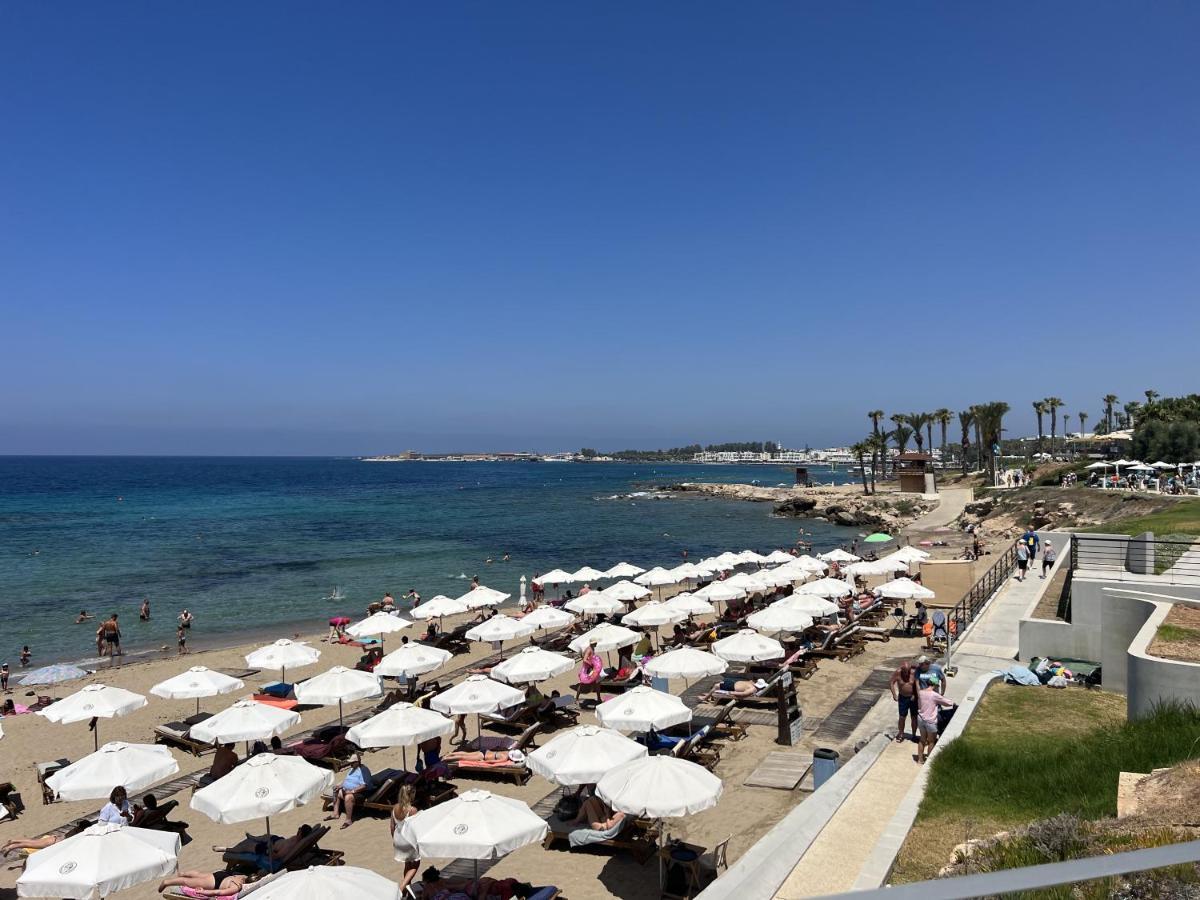 Royal Seacrest Crown-Jewel, 2B, Pools, Sea, Center Lägenhet Paphos Exteriör bild